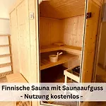 Grimme - 350m2, 18 Betten - Mit Indoorspielplatz, Pool, Grosser Terrasse, Grill, Sauna, Kicker, Dart, Uvm - Ideal Fuer Familien *
