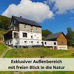 Grimme - 350m2, 18 Betten - Mit Indoorspielplatz, Pool, Grosser Terrasse, Grill, Sauna, Kicker, Dart, Uvm - Ideal Fuer Familien Schmallenberg