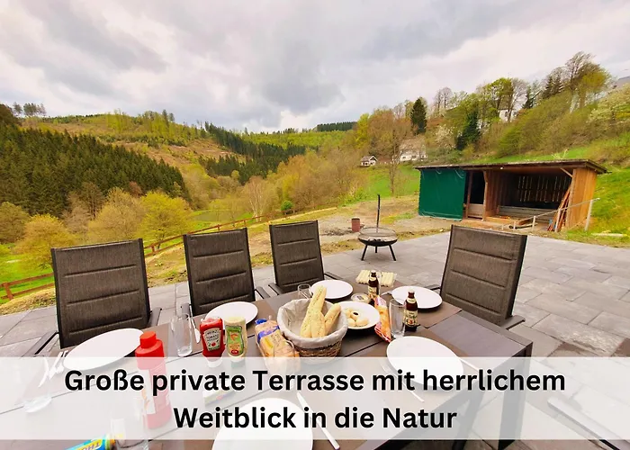 Grimme - 350m2, 18 Betten - Mit Indoorspielplatz, Pool, Grosser Terrasse, Grill, Sauna, Kicker, Dart, Uvm - Ideal Fuer Familien Prázdninový dům Schmallenberg